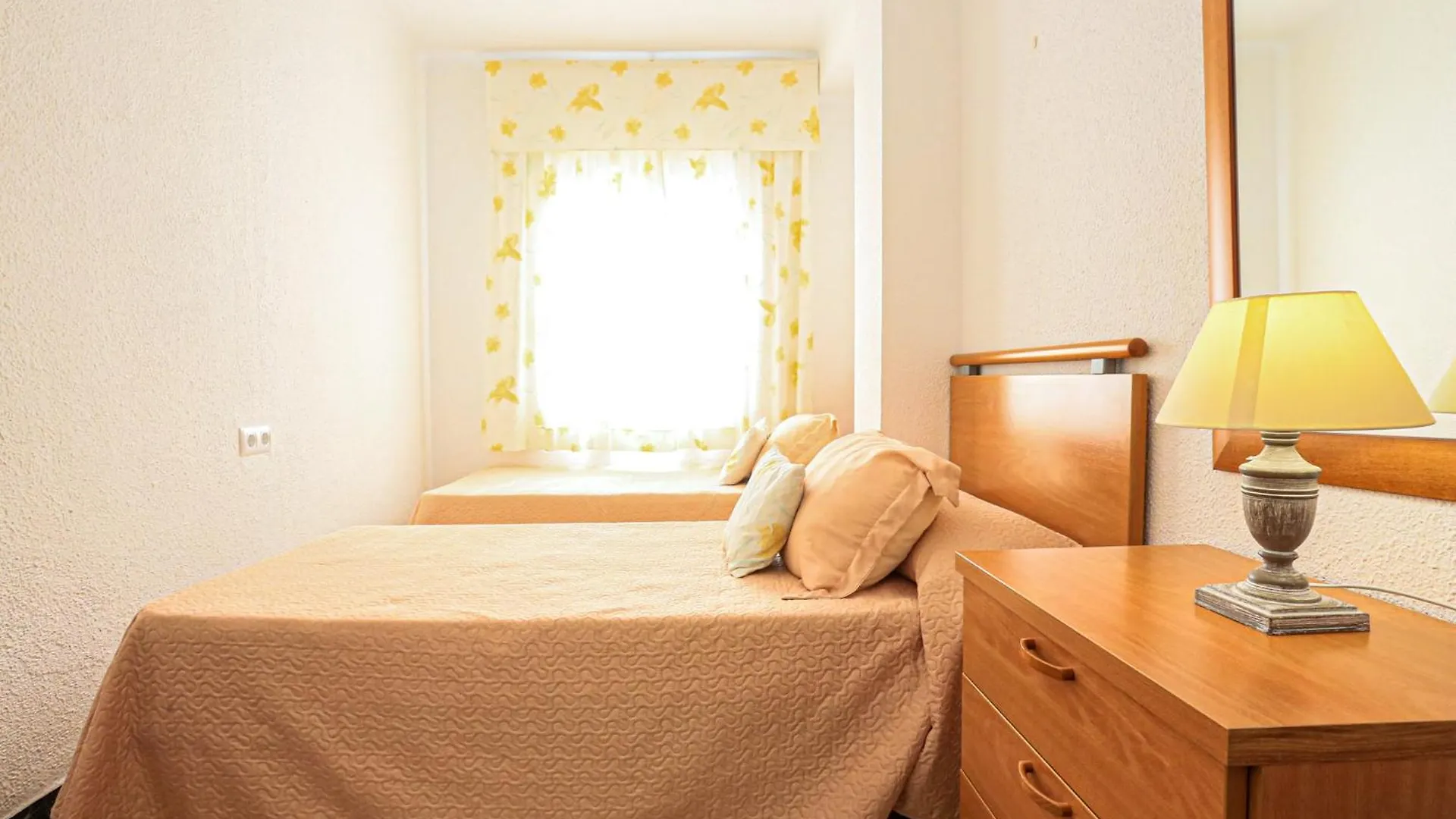 Xaloc Only Families Apartamento Cambrils 0*,  Espanha